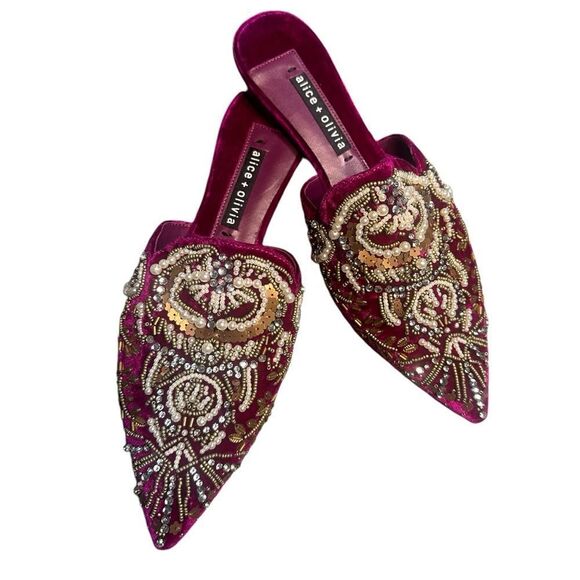 Alice + Olivia Raspberry Urtin Embellished Velvet Mules/Slides NWOB Size 8.5 - Picture 3 of 11